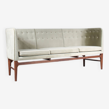 “AJ5” Sofa by Arne Jacobsen and Flemming Lassen for &Tradition, Denmark 2020