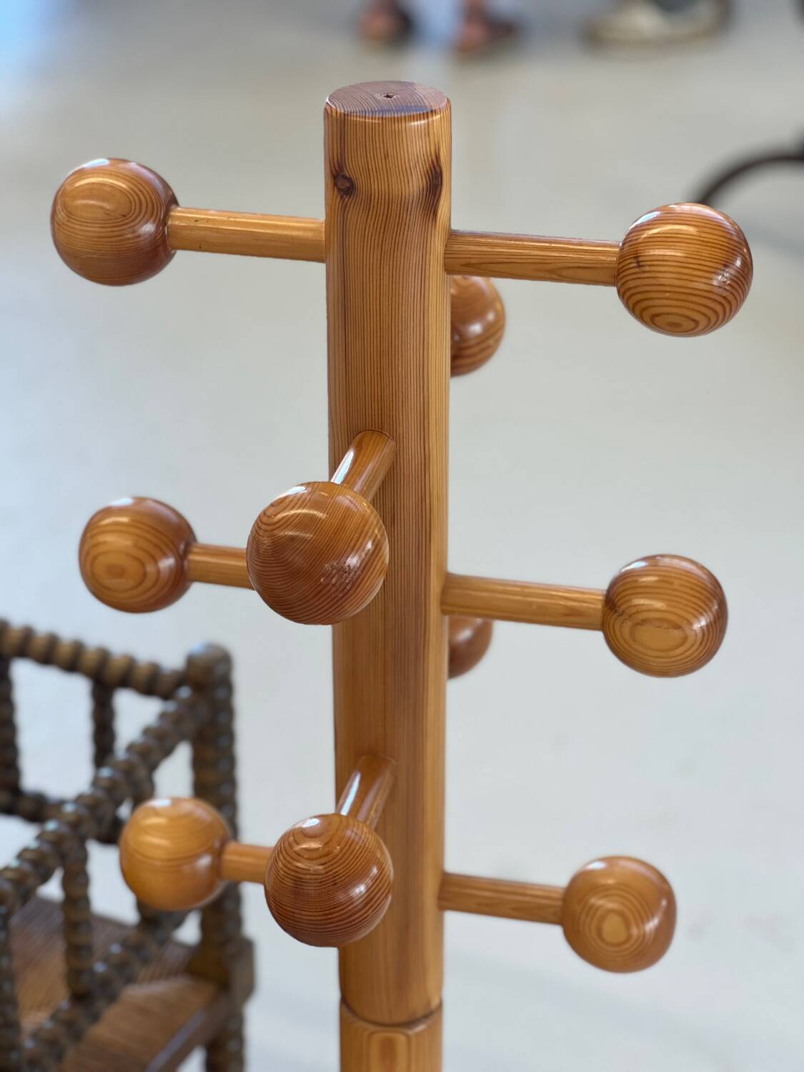 Children's pine coat rack