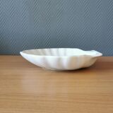 White dish scallop shell Emile Henry
