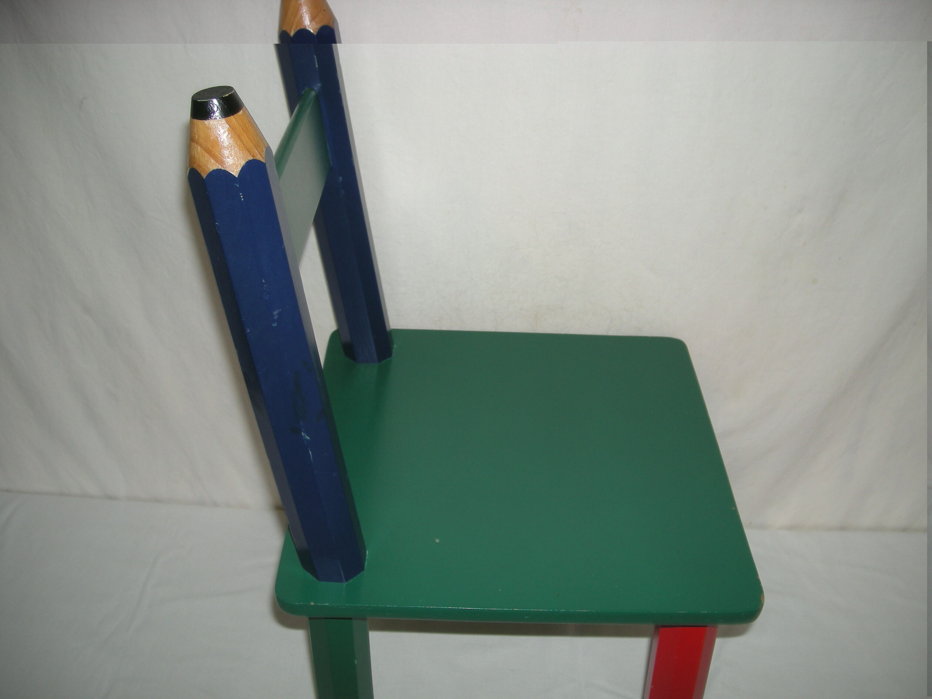 Children's pencil chair from the 80s