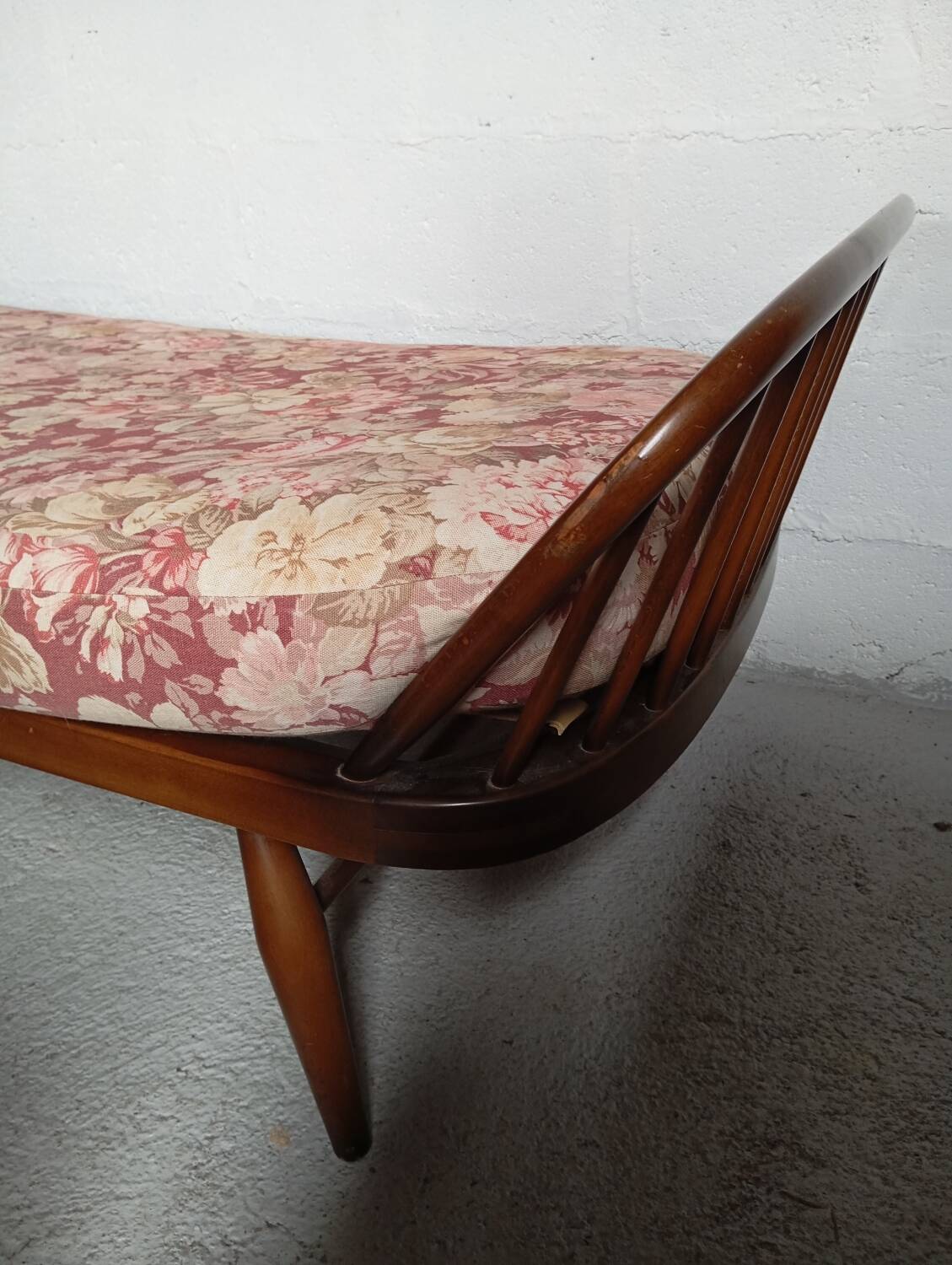 Divan-banquette called "Studio Couch" – Mid-Century Design