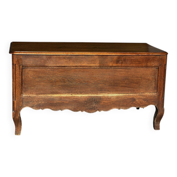 French provincial chest in carved and pegged solid oak, 18th century.