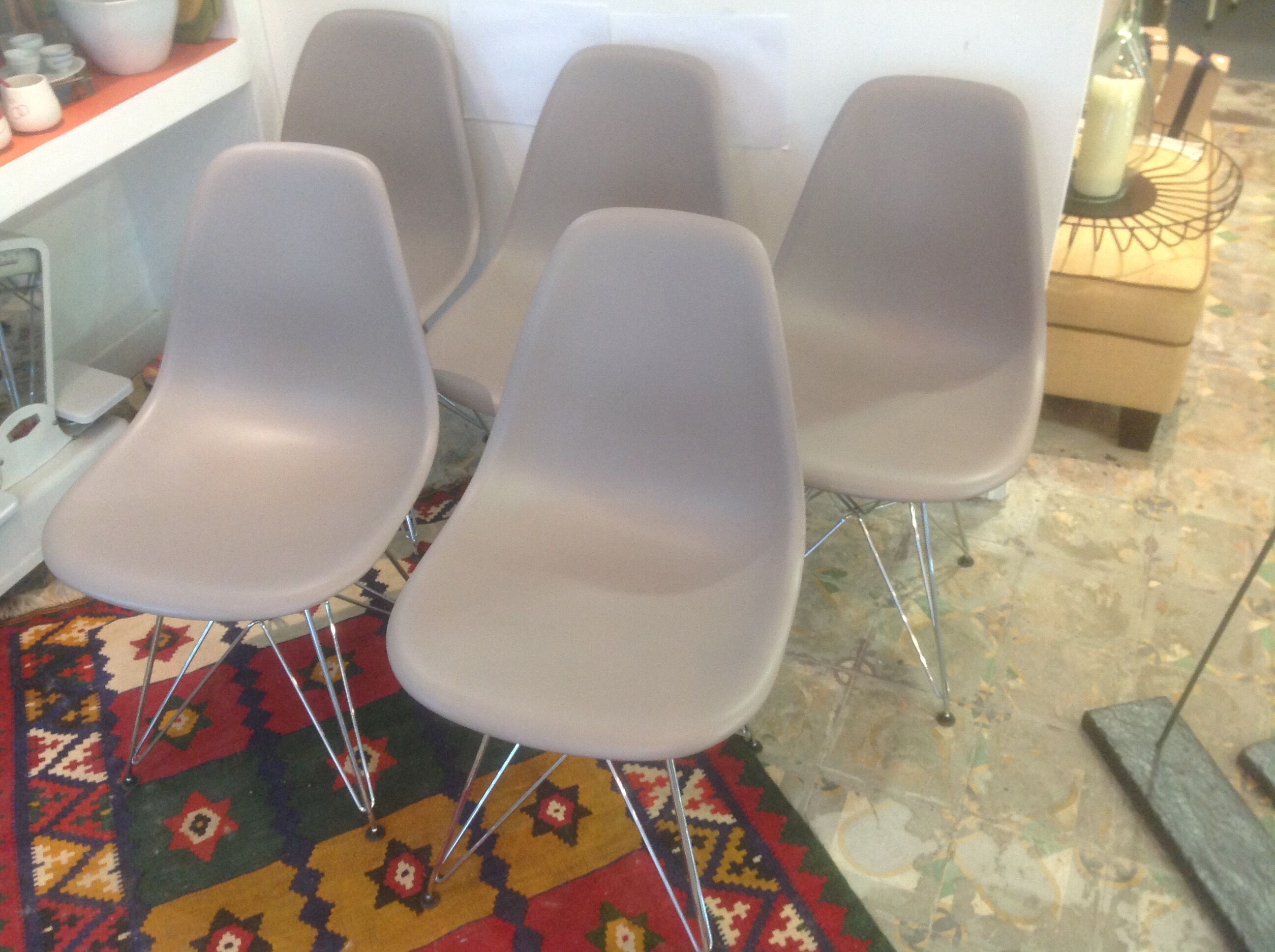 Lot of 5 chairs Eames Vitra edition