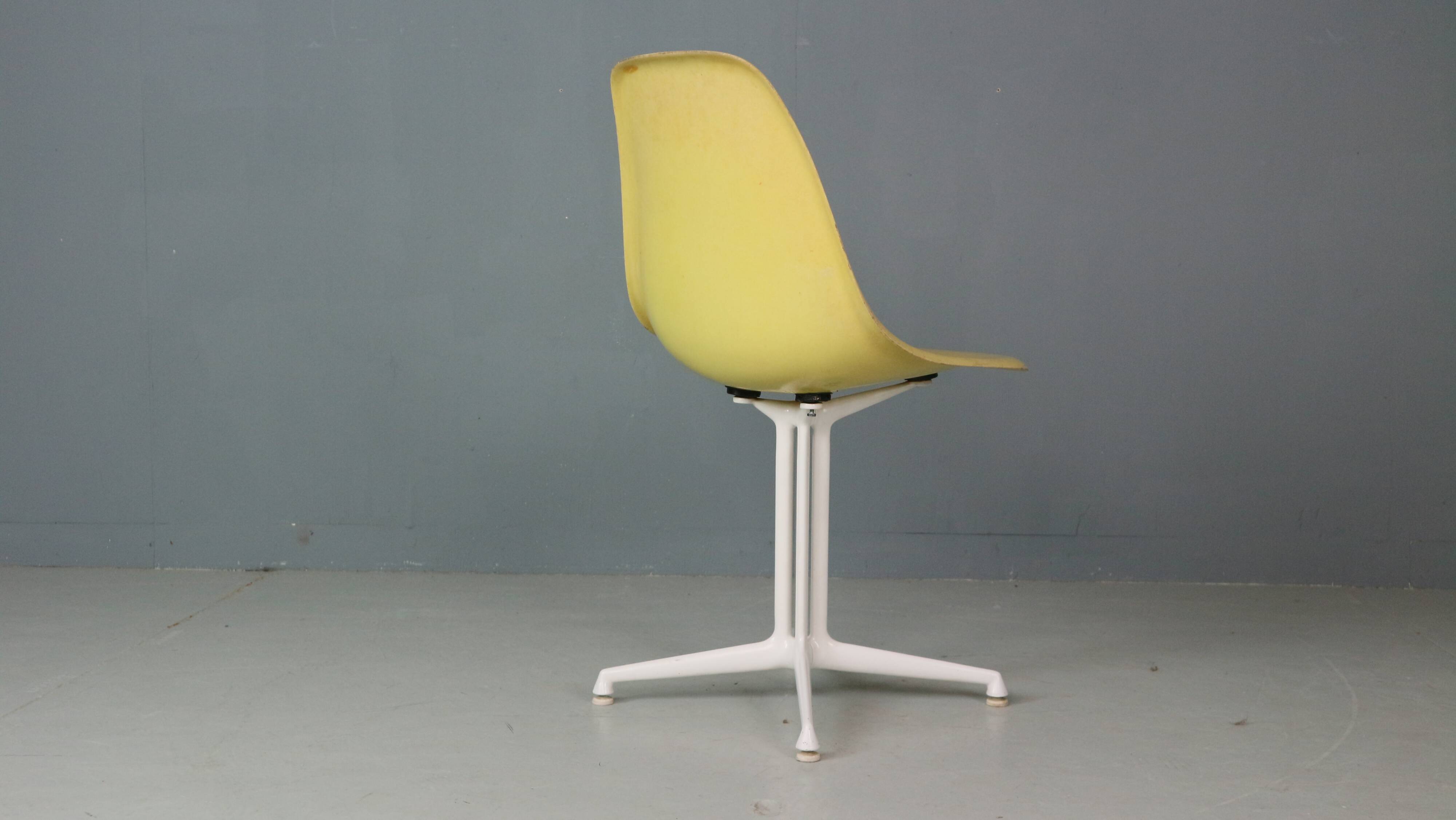 Charles & Ray Eames "La Fonda" Light Yellow Fiberglass Chairs Herman Miller