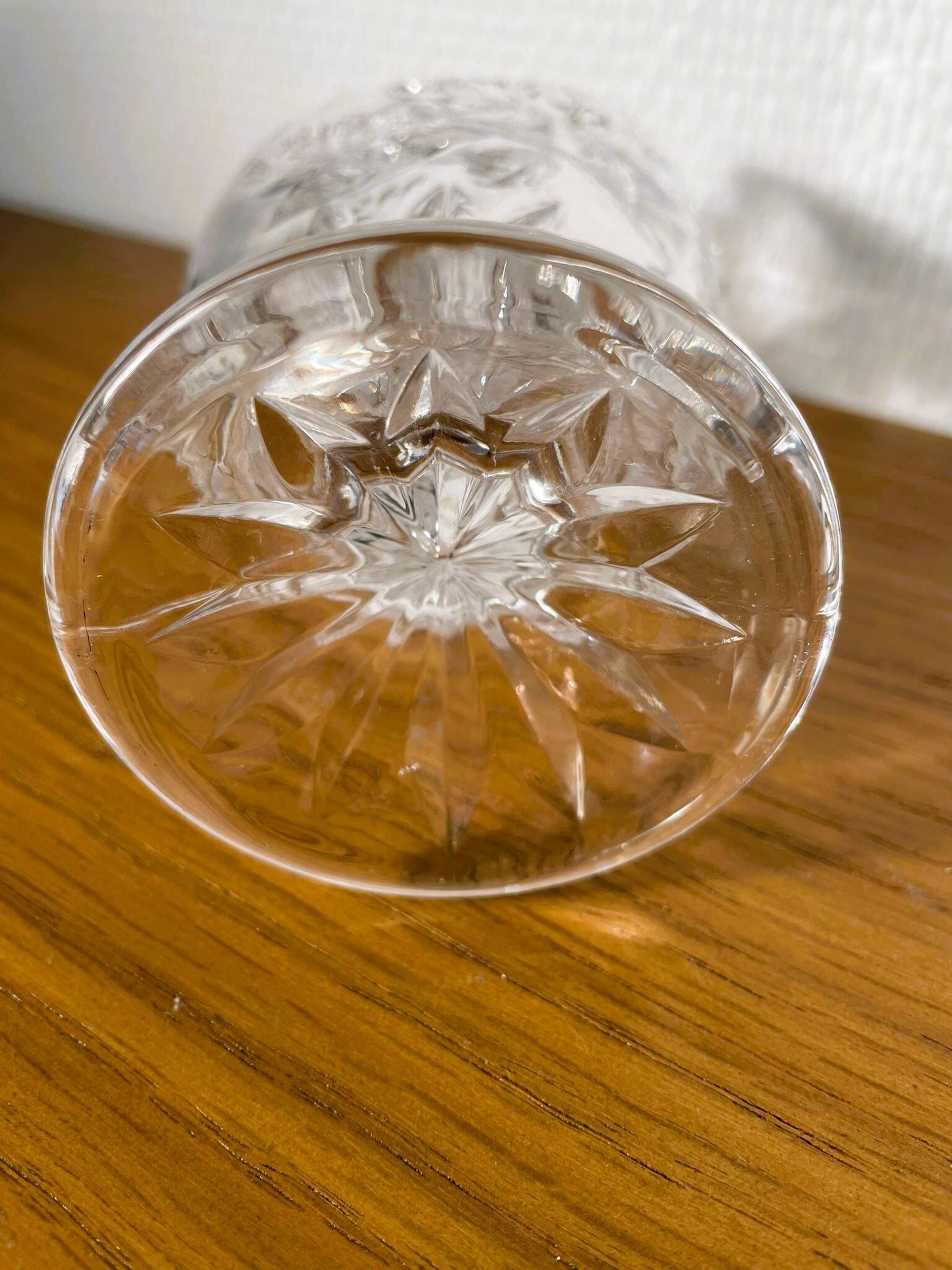 Vase allemand en cristal et forme de cœur