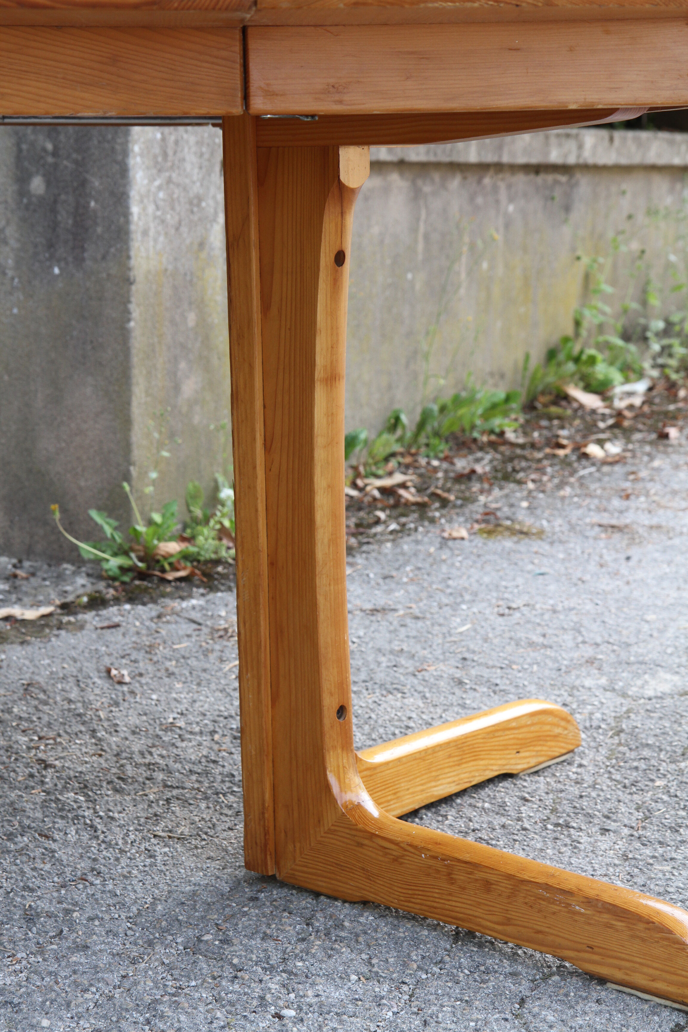 200cm pine expandable dining table