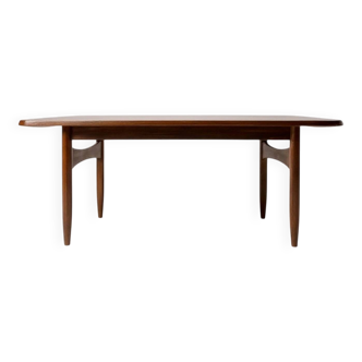 Vintage Scandinavian coffee table from the 60s/70s