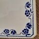 Under the plate of earthenware