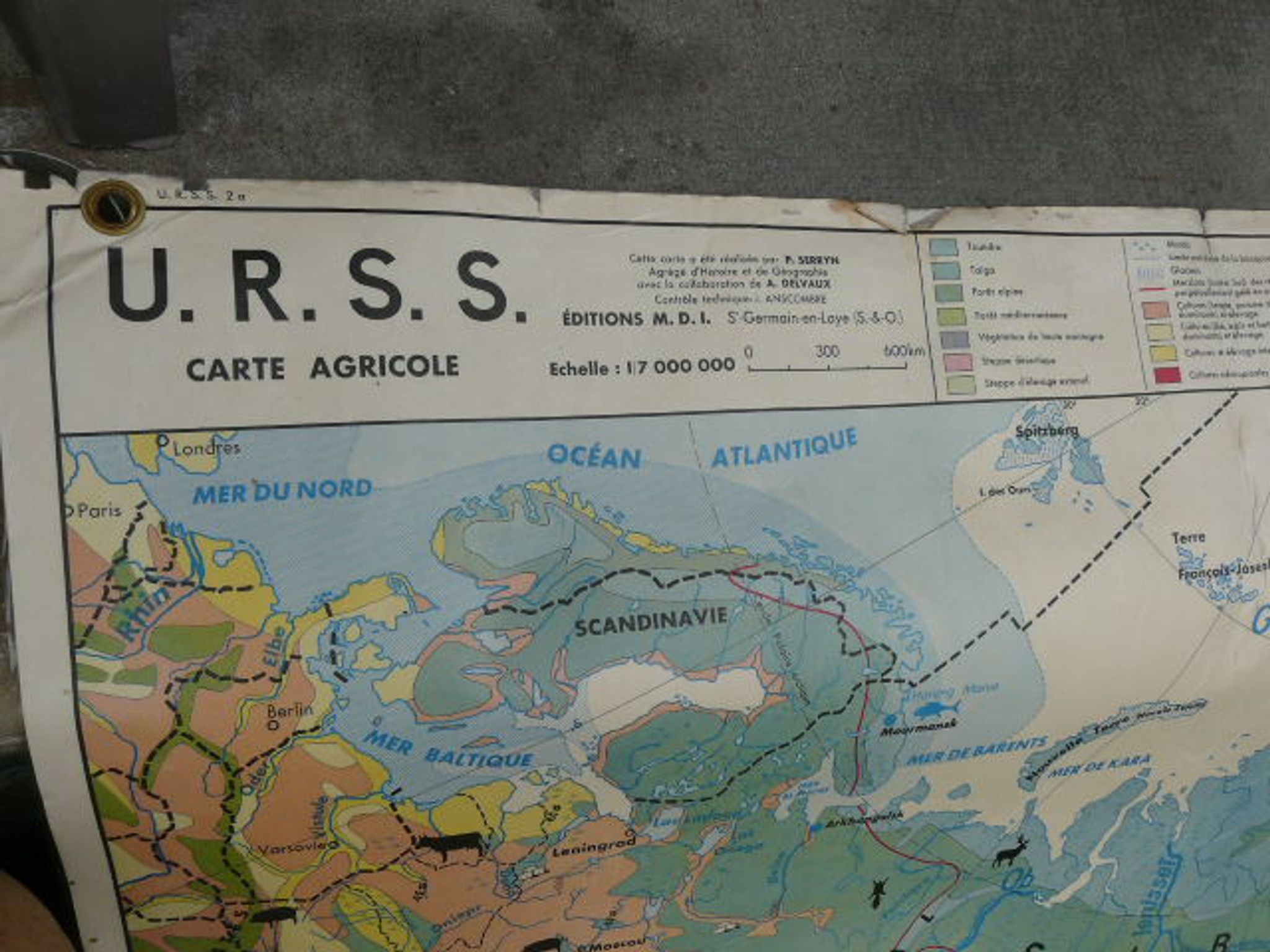 Affiche scolaire mdi l'urss
