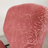 Chauffeuse rose vintage