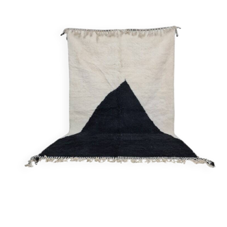 Traditional handmade pure wool rug, size 100 x 200 cm