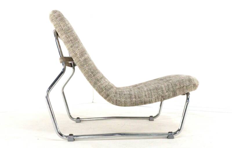 Armchair 'Hierden' - new upholstery - 70's design lounge chair