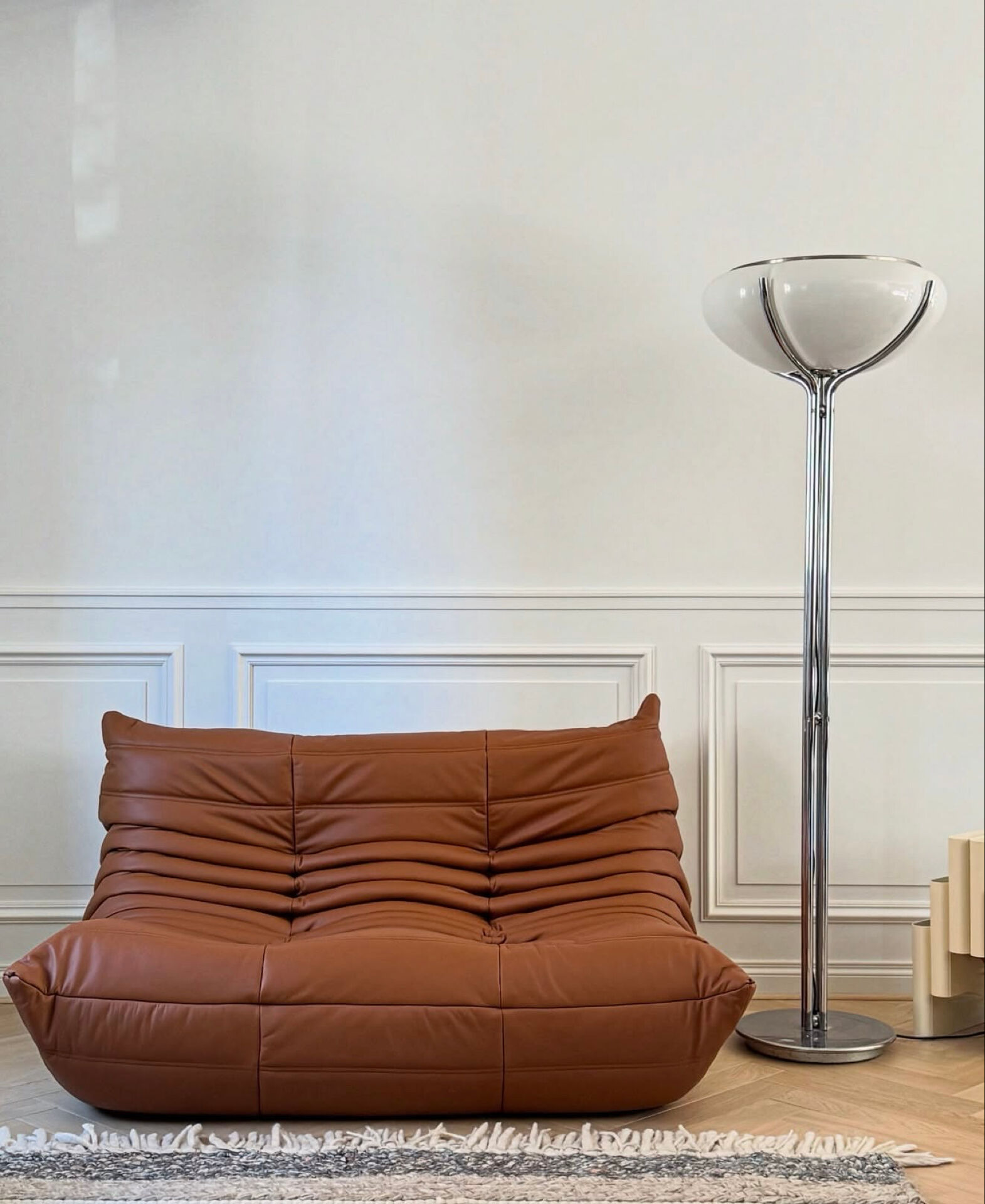 Two-seater bench model Togo – cognac leather – Michel Ducaroy / Ligne