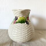 Fruit slip pitcher