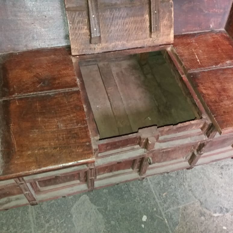 Bench originating from Rajasthan, 18th century