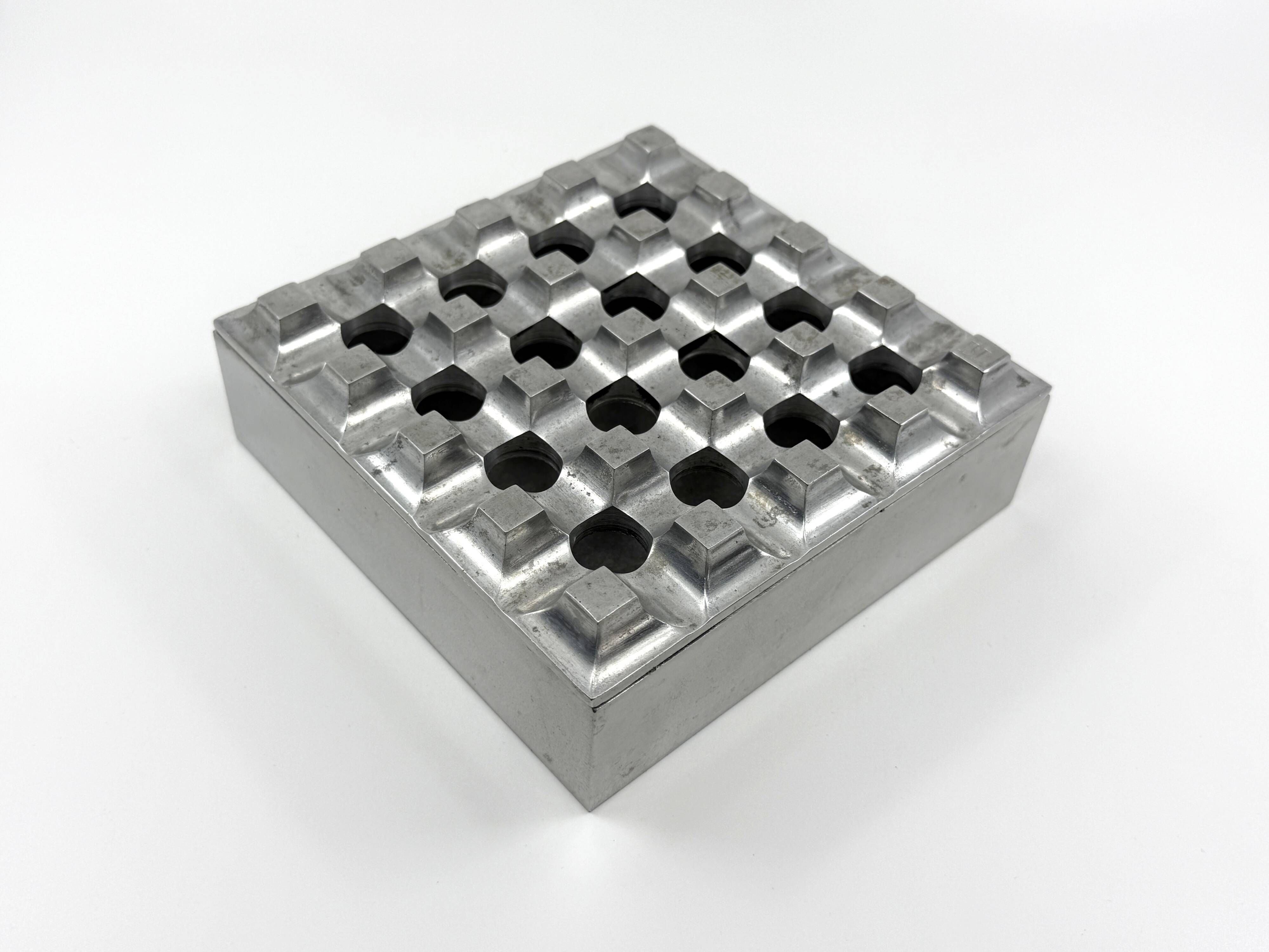 Ultima Ashtray 15 • Design by Ljungberg & Bäckström • 1960-70 • signed BL
