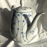 Winterling Bavaria porcelain coffee maker.
