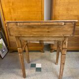 Desk desk in pitchpin early 20th century with drawer