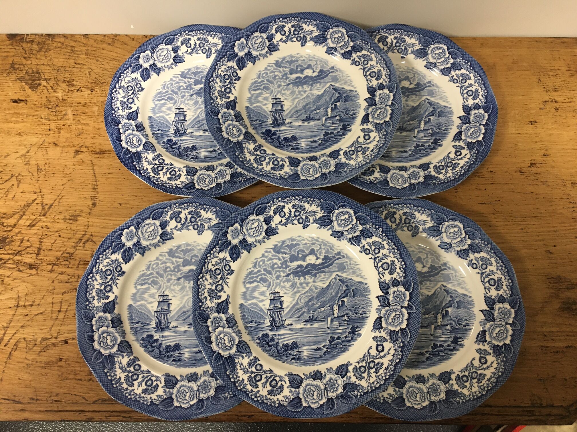 6 flat plates "Lochs of Scotland" Wegwood