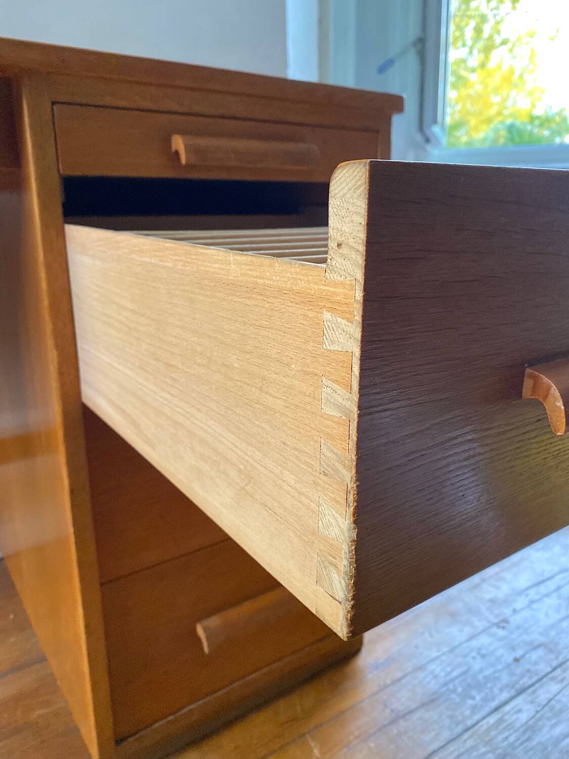 Bureau vintage suisse meuble de métier comptable
