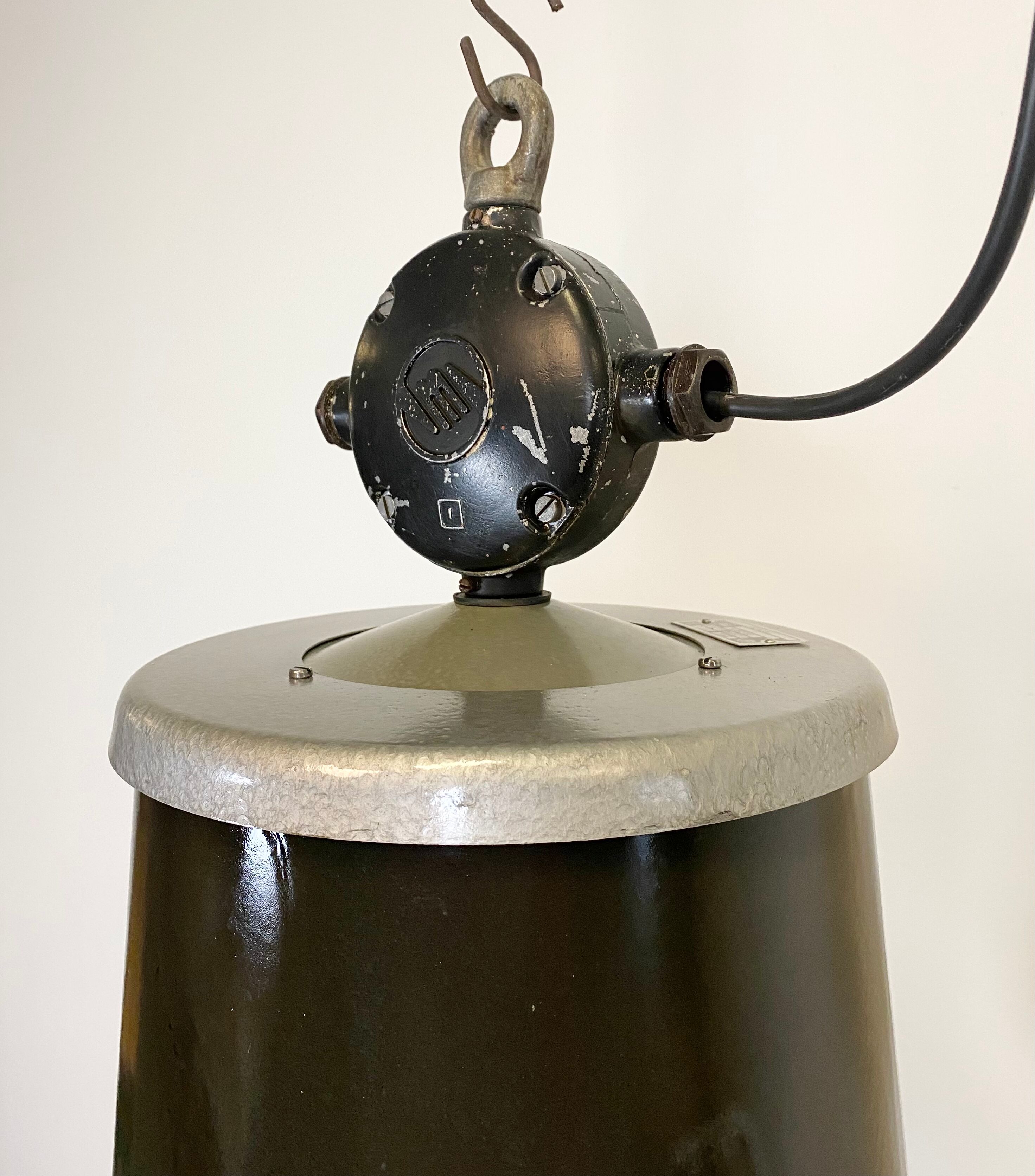 Industrial factory pendant lamp, 1960s
