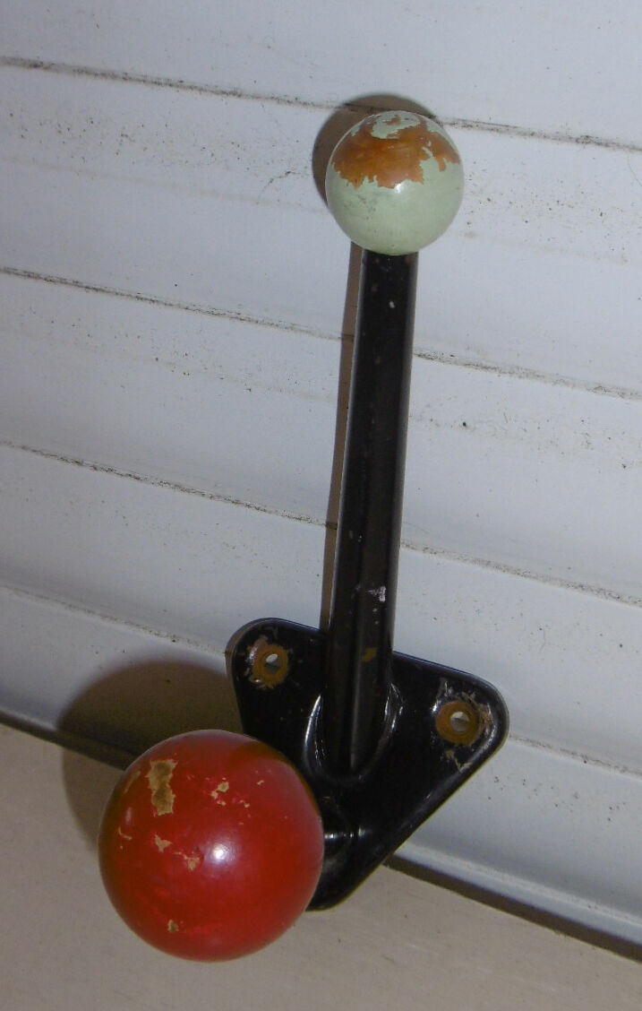 Vintage coat rack - double balls with wooden balls