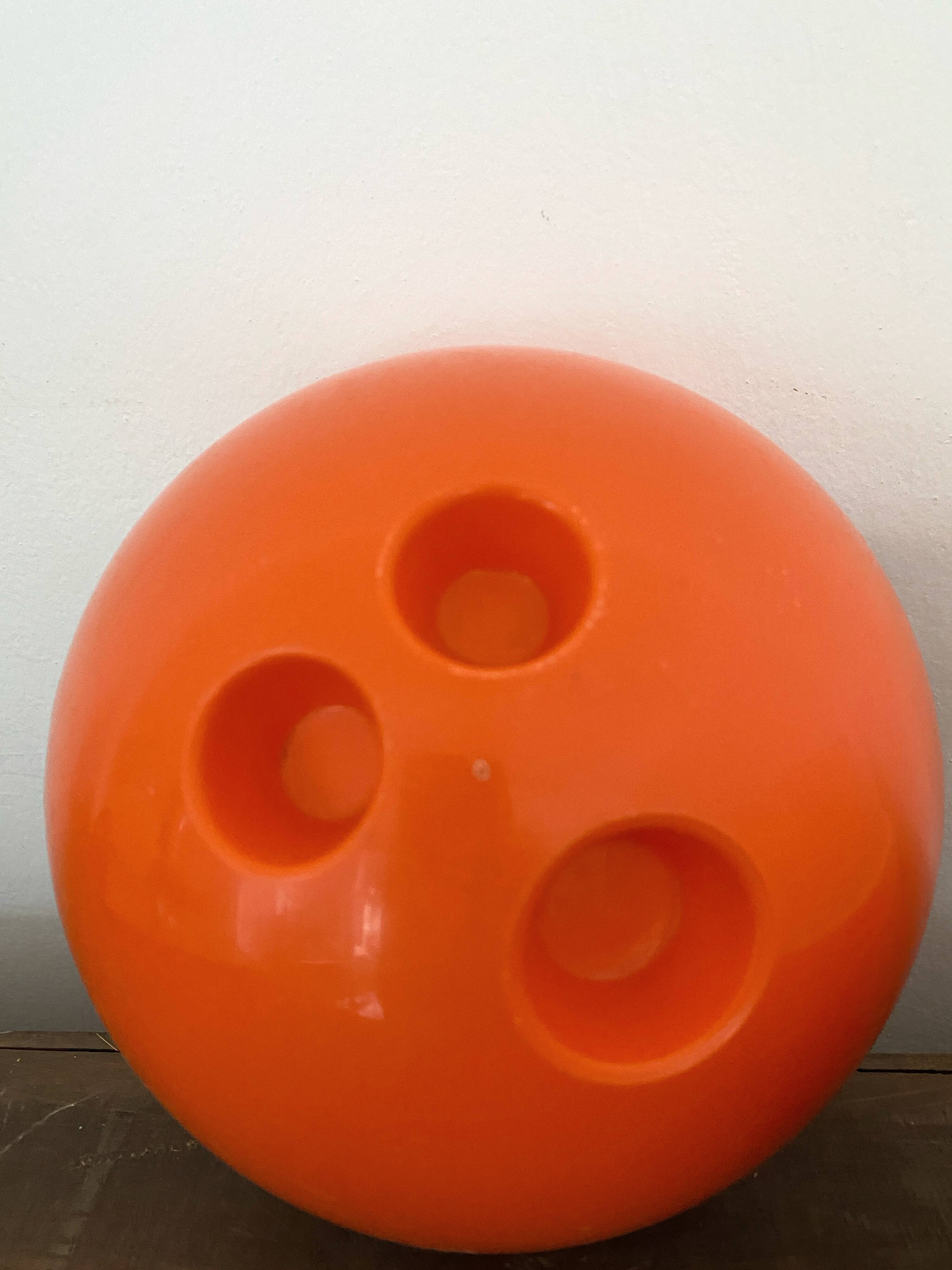 Vintage orange bucket in the shape of a FASYL bowling ball, diameter 18 cm