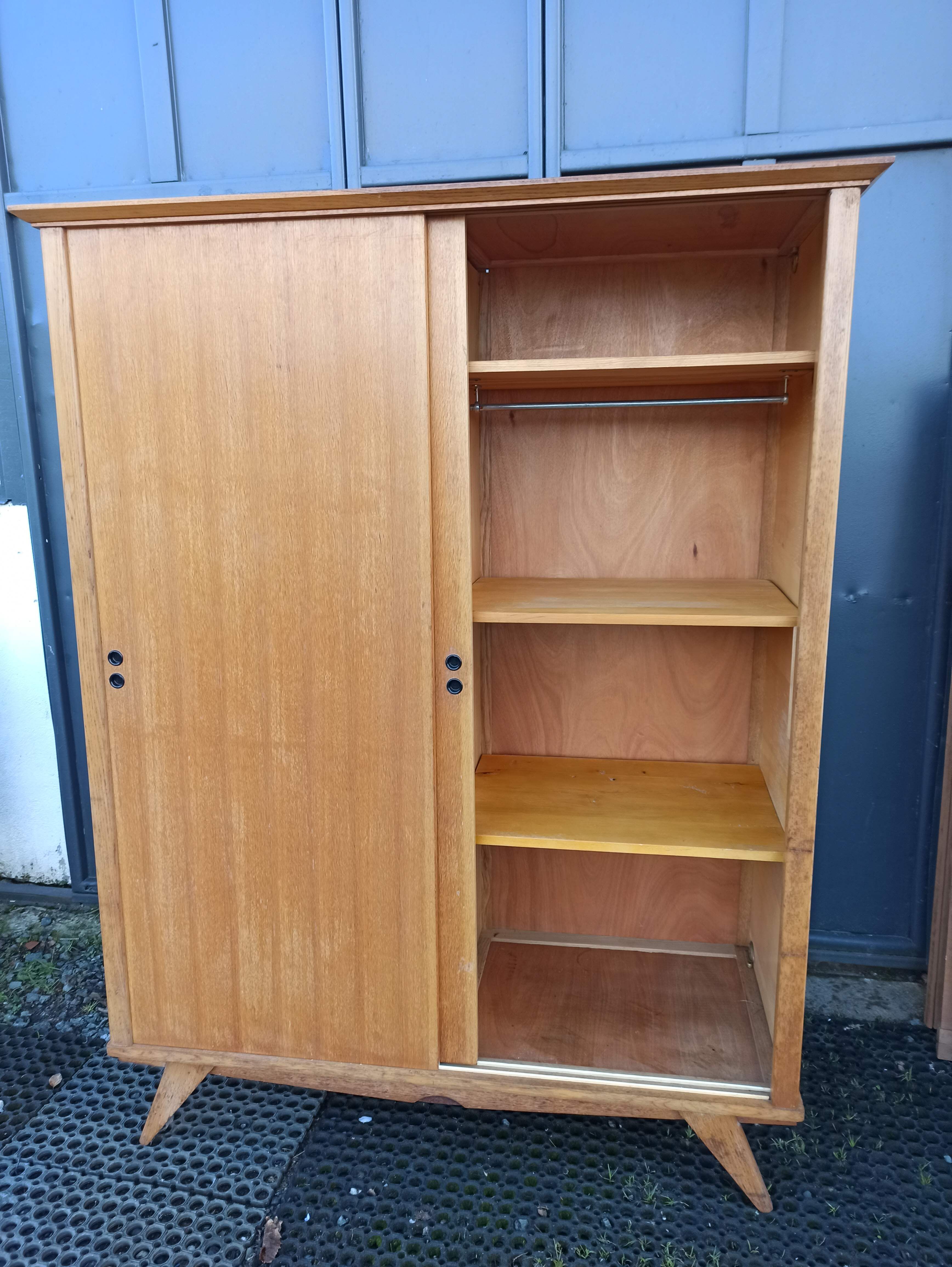 Linen wardrobe wardrobe year 50 - 2 sliding doors