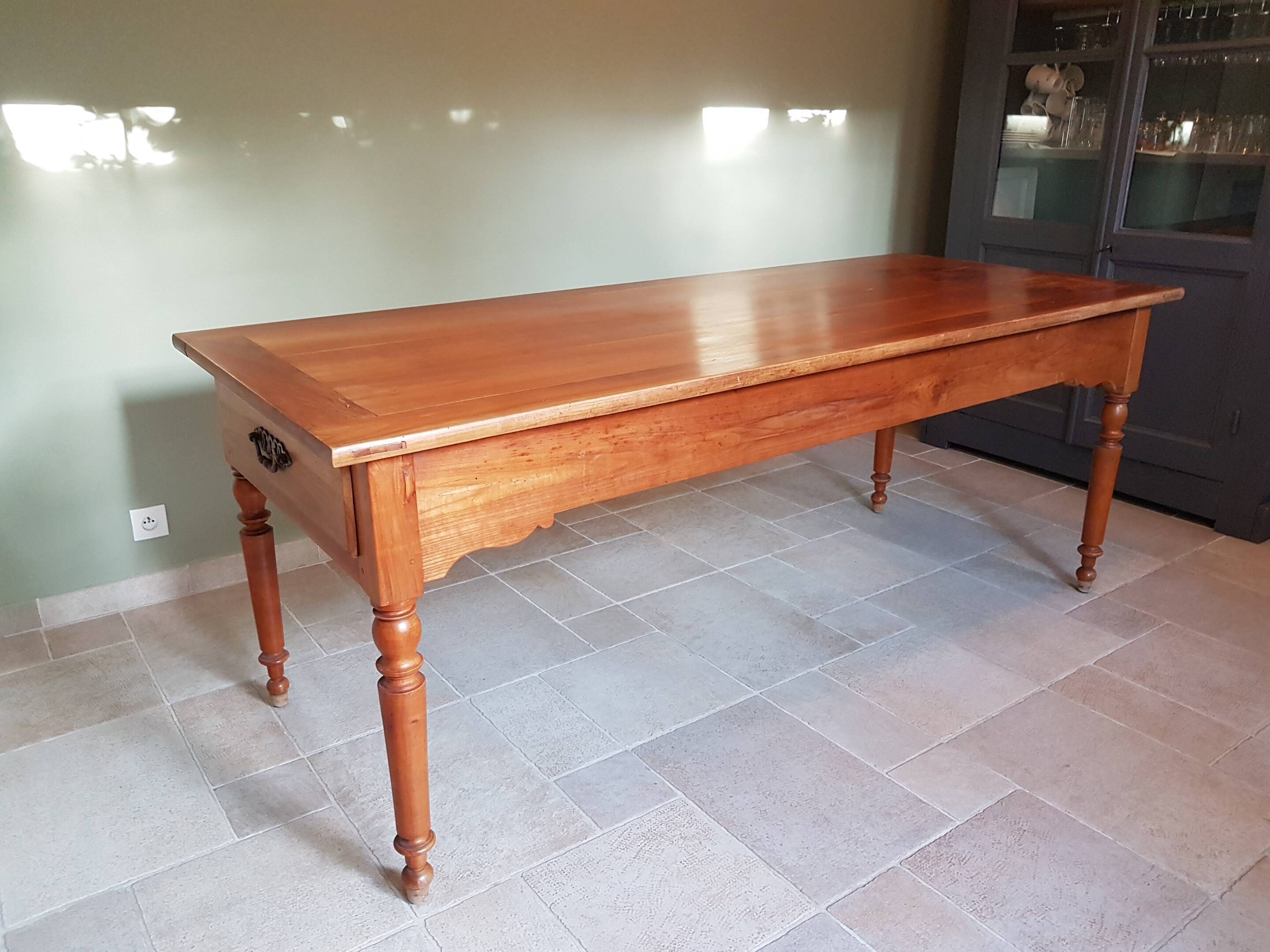 Farm table in cherry