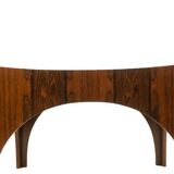 Paire de bouts de canapé ou tables basses en palissandre. Années 1970