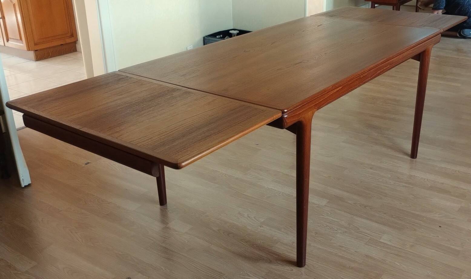 Dining table by Johannes Andersen