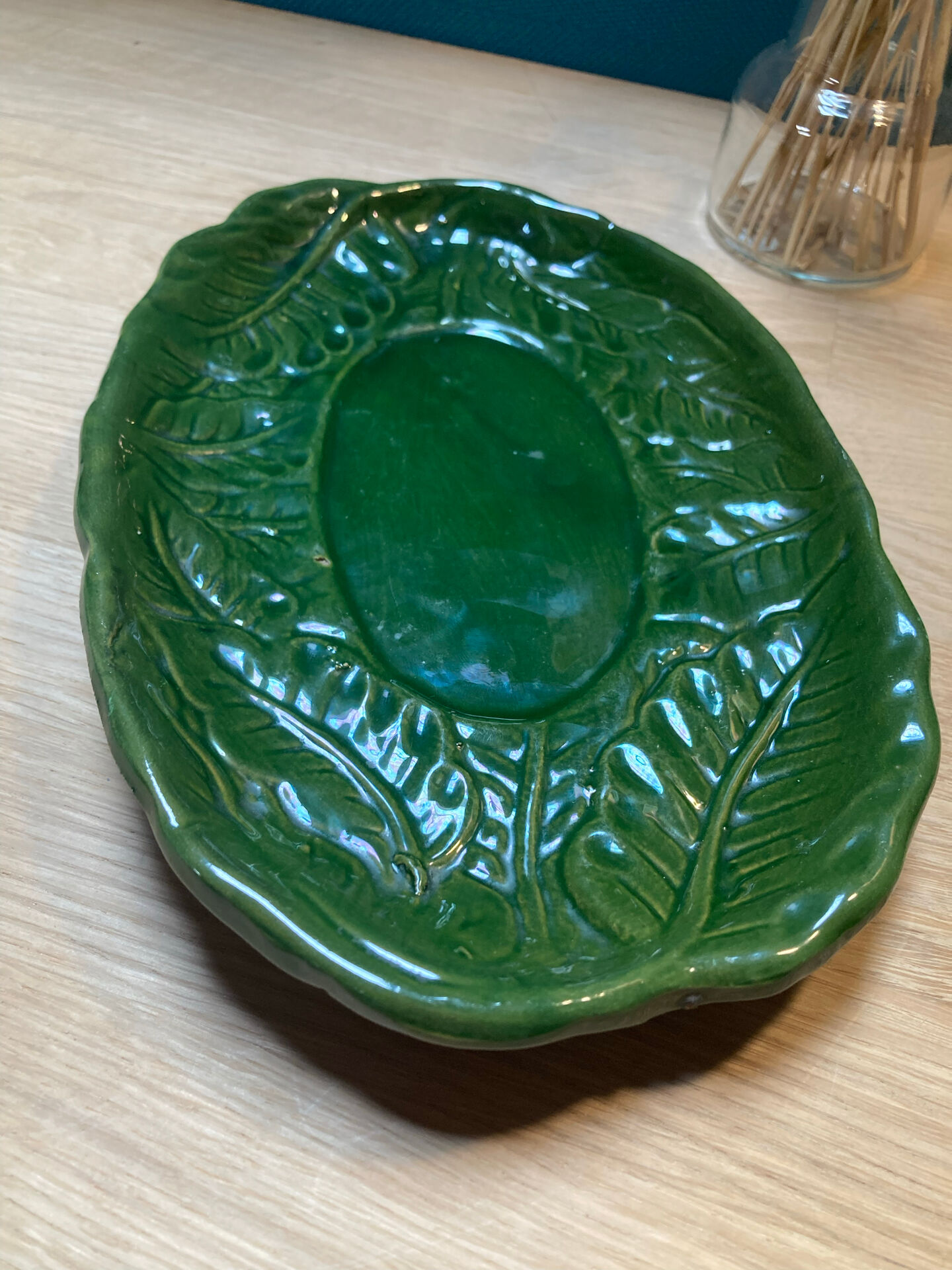 Plat barbotine vintage