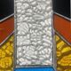 Vitrail décoratif Croix géométrique – Verre coloré artisanal 40 × 57 cm