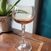 Verre à pied torsadé en cristal