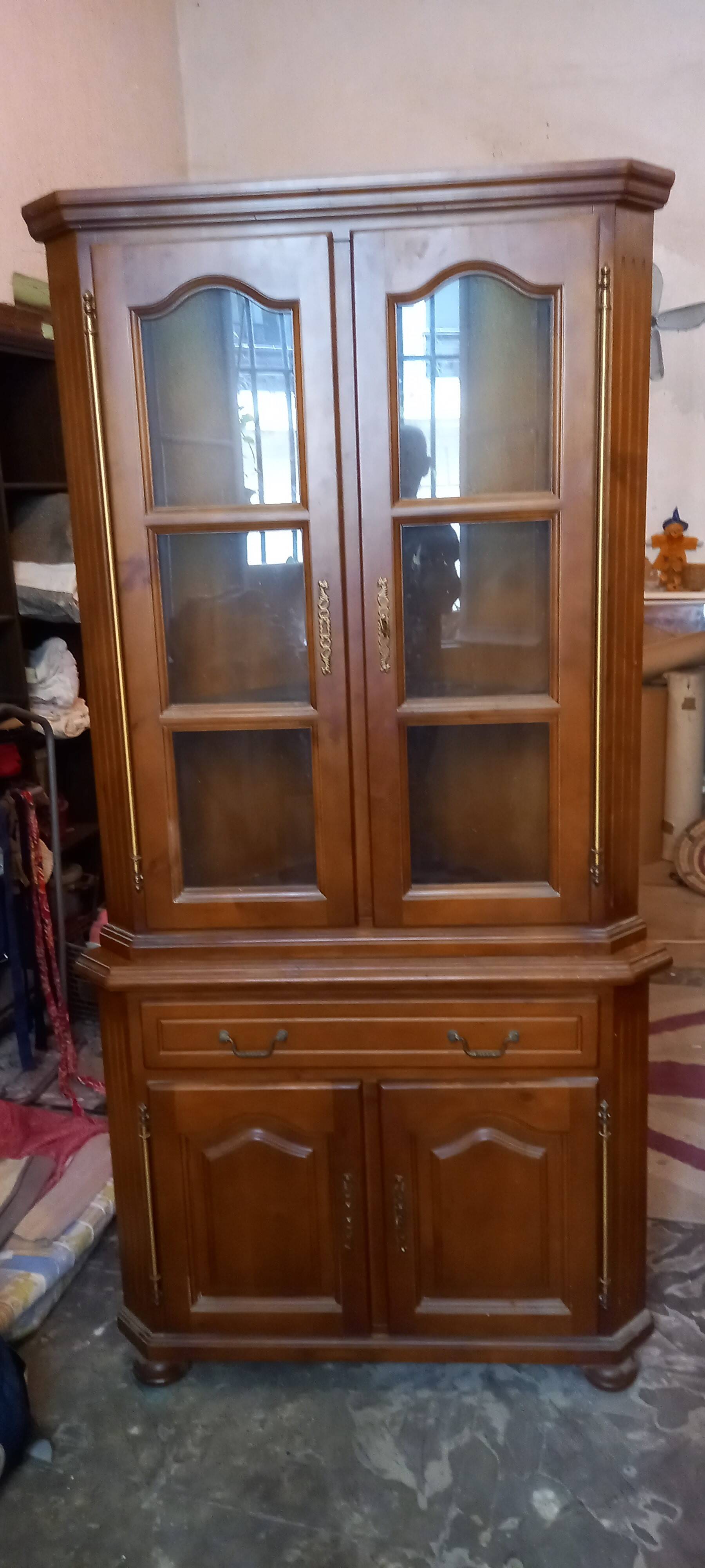corner sideboard / glass china cabinet