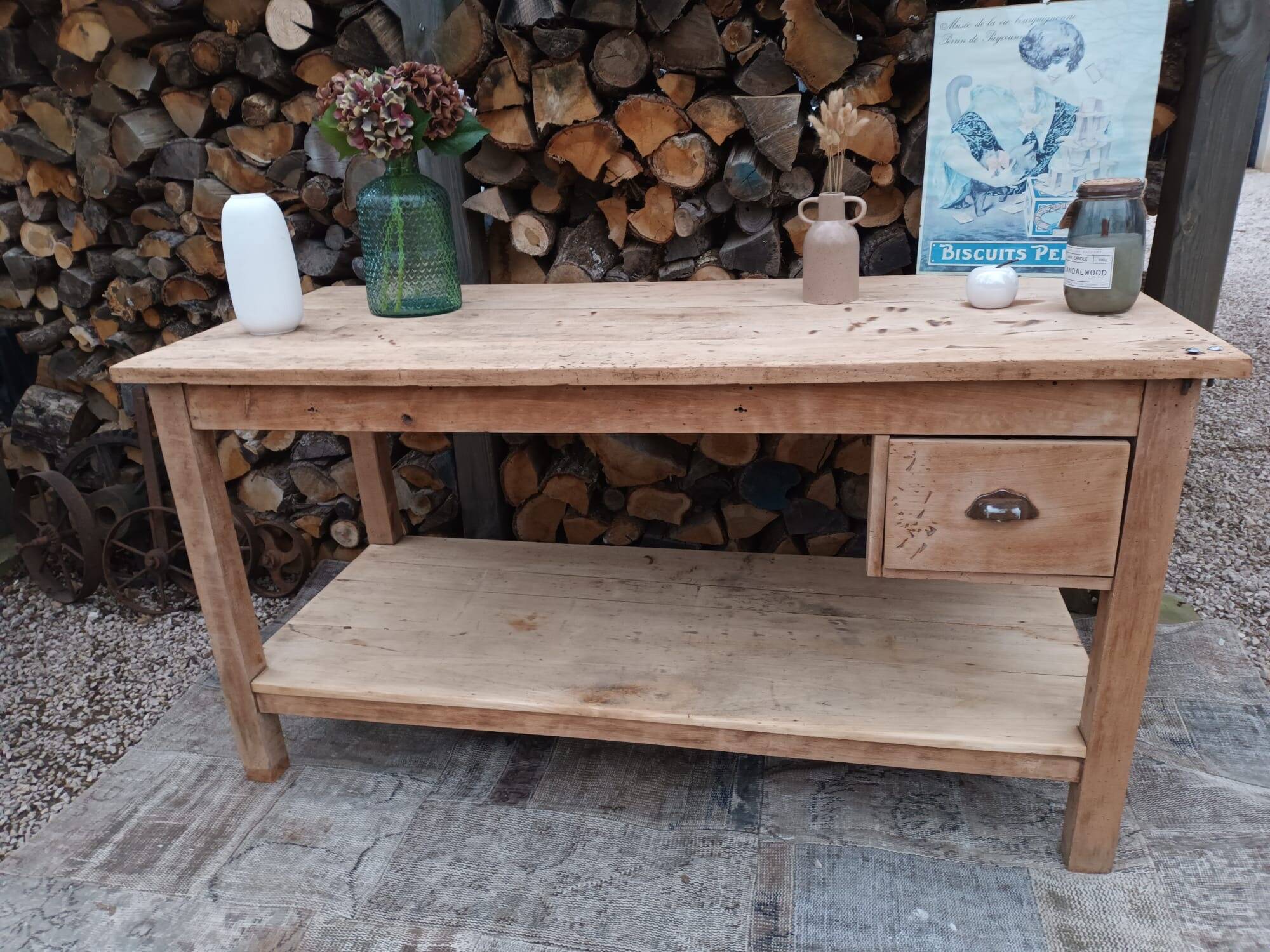 Carpenter's workbench