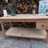 Carpenter's workbench