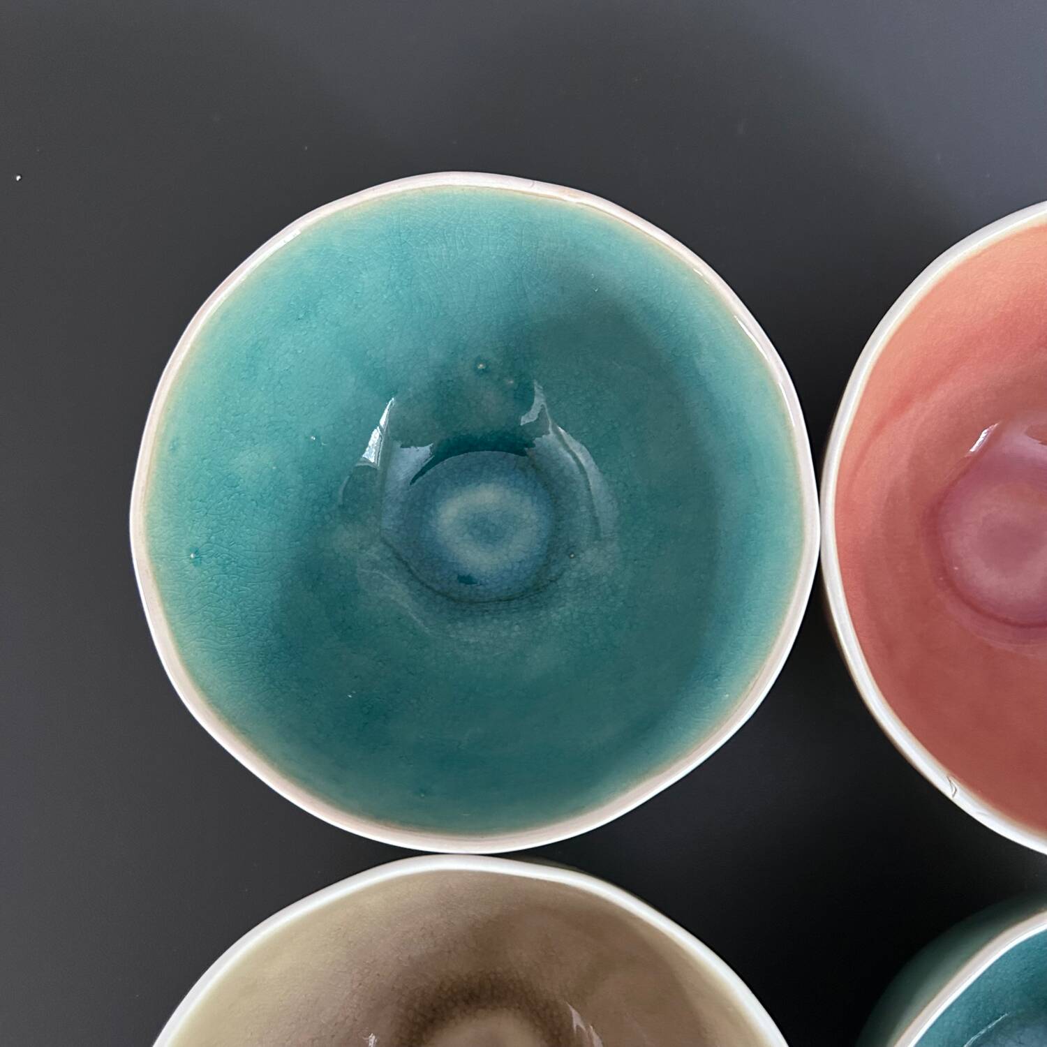 Set of 4 stoneware bowls