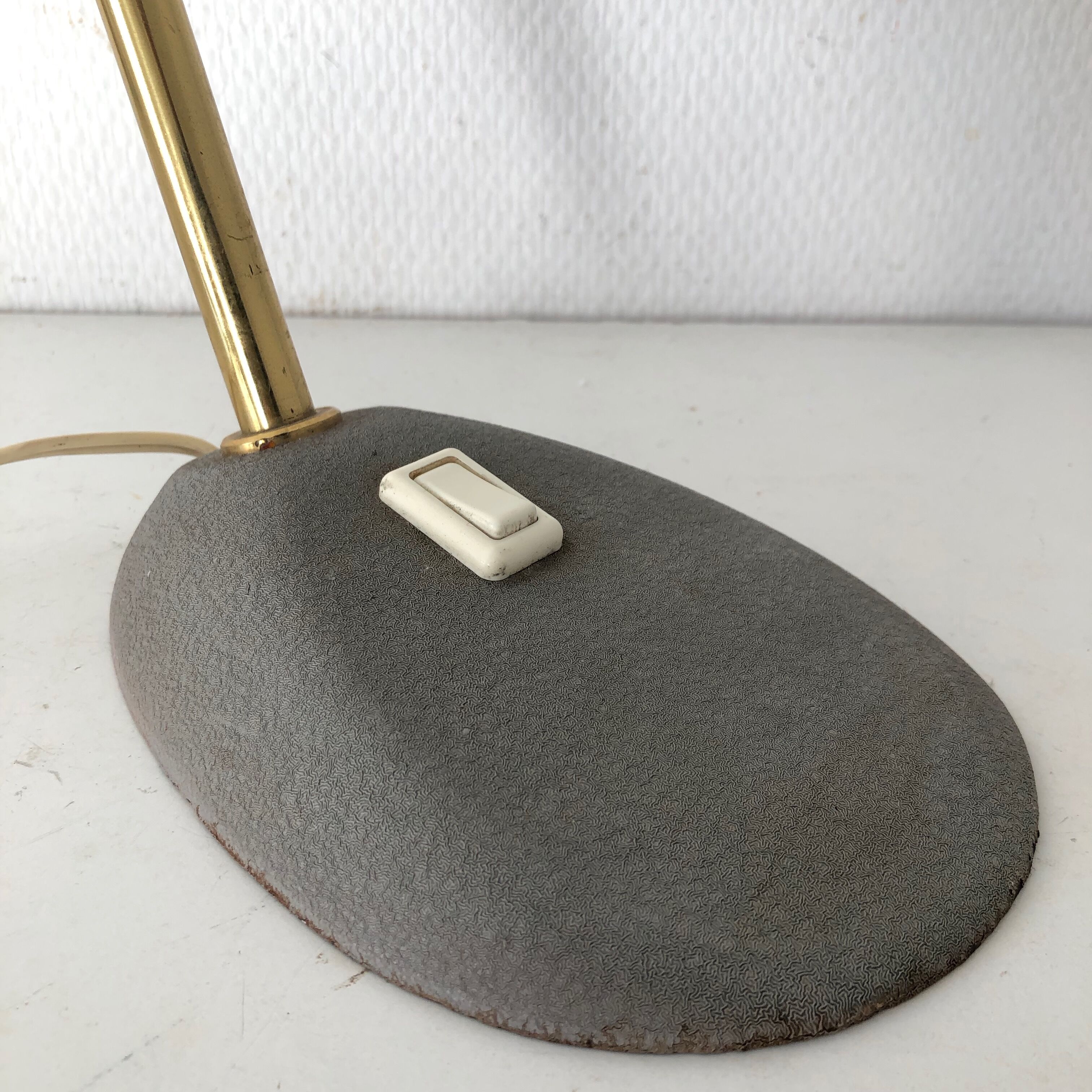 Vintage 1960 40cm grey cement Aluminor banker lamp
