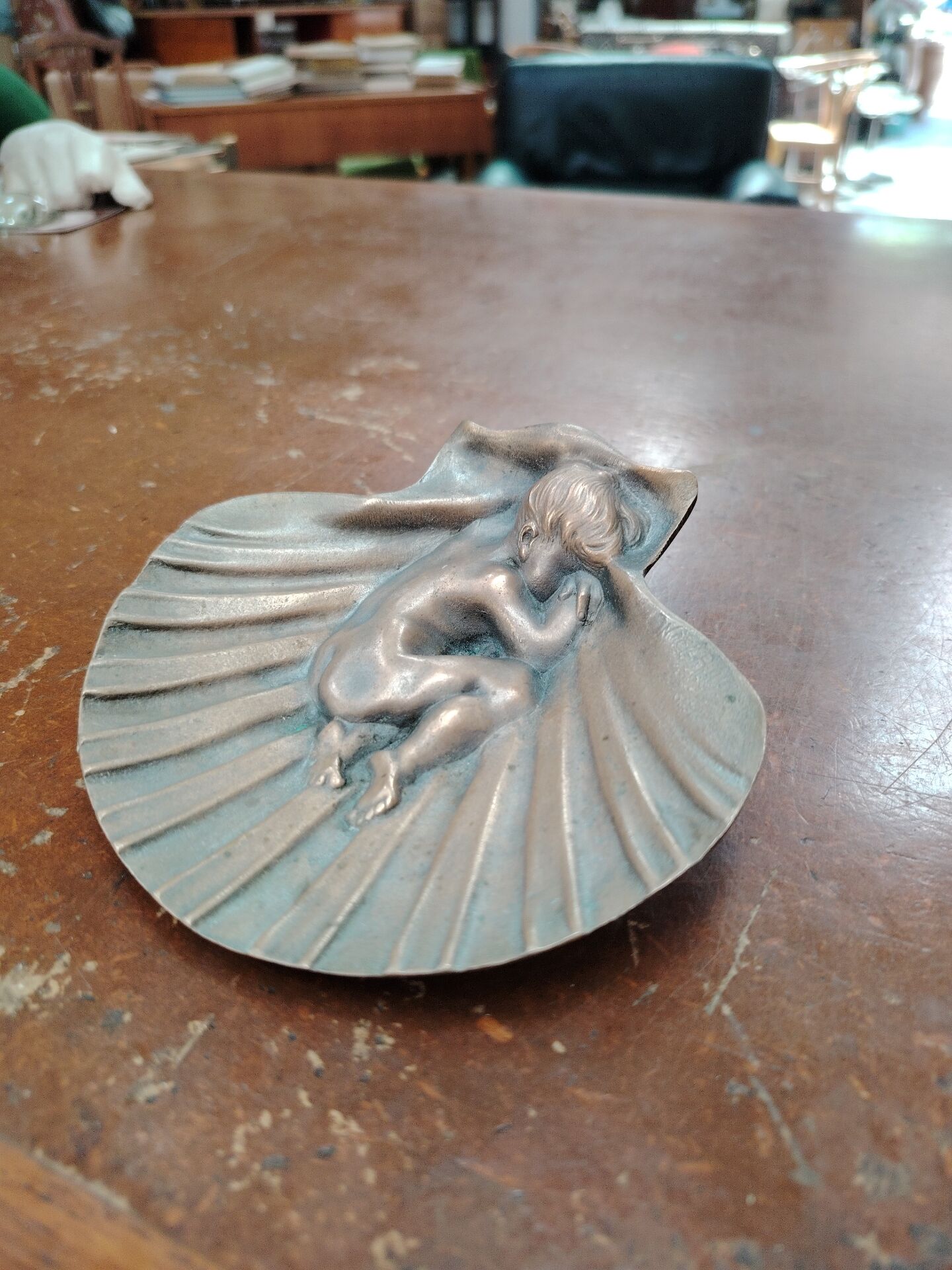 Bronze Art Nouveau catchall by Léon Noël-Ruffier