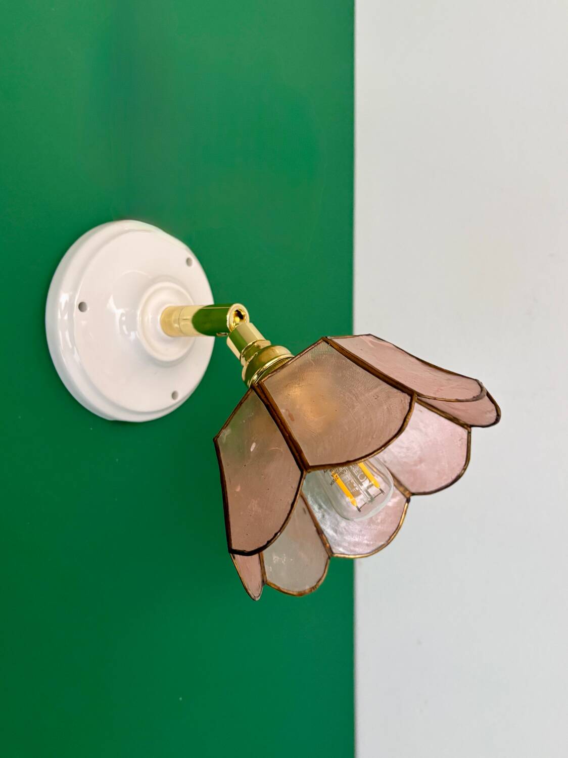 Vintage mother-of-pearl and brass wall lamp with lampshade
