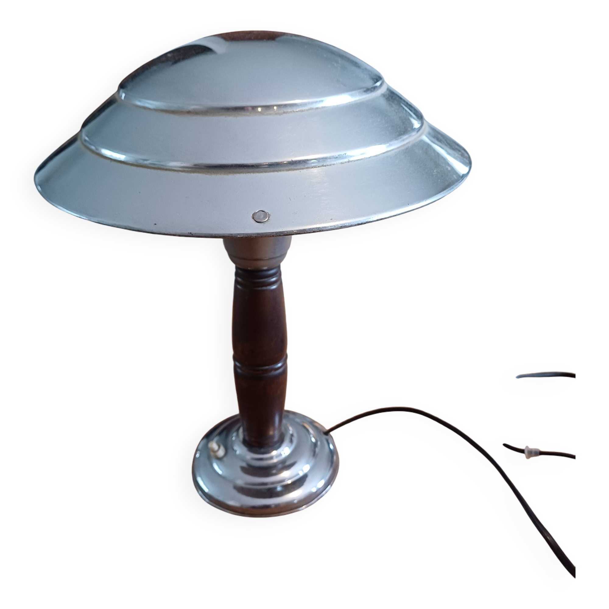 Jumo Aluminum and Wood Lamp