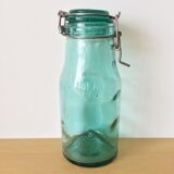 2 vintage jars ideal