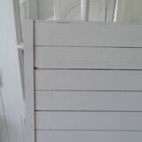 Headboard of 160 made with aged wood in pearl grey patina.