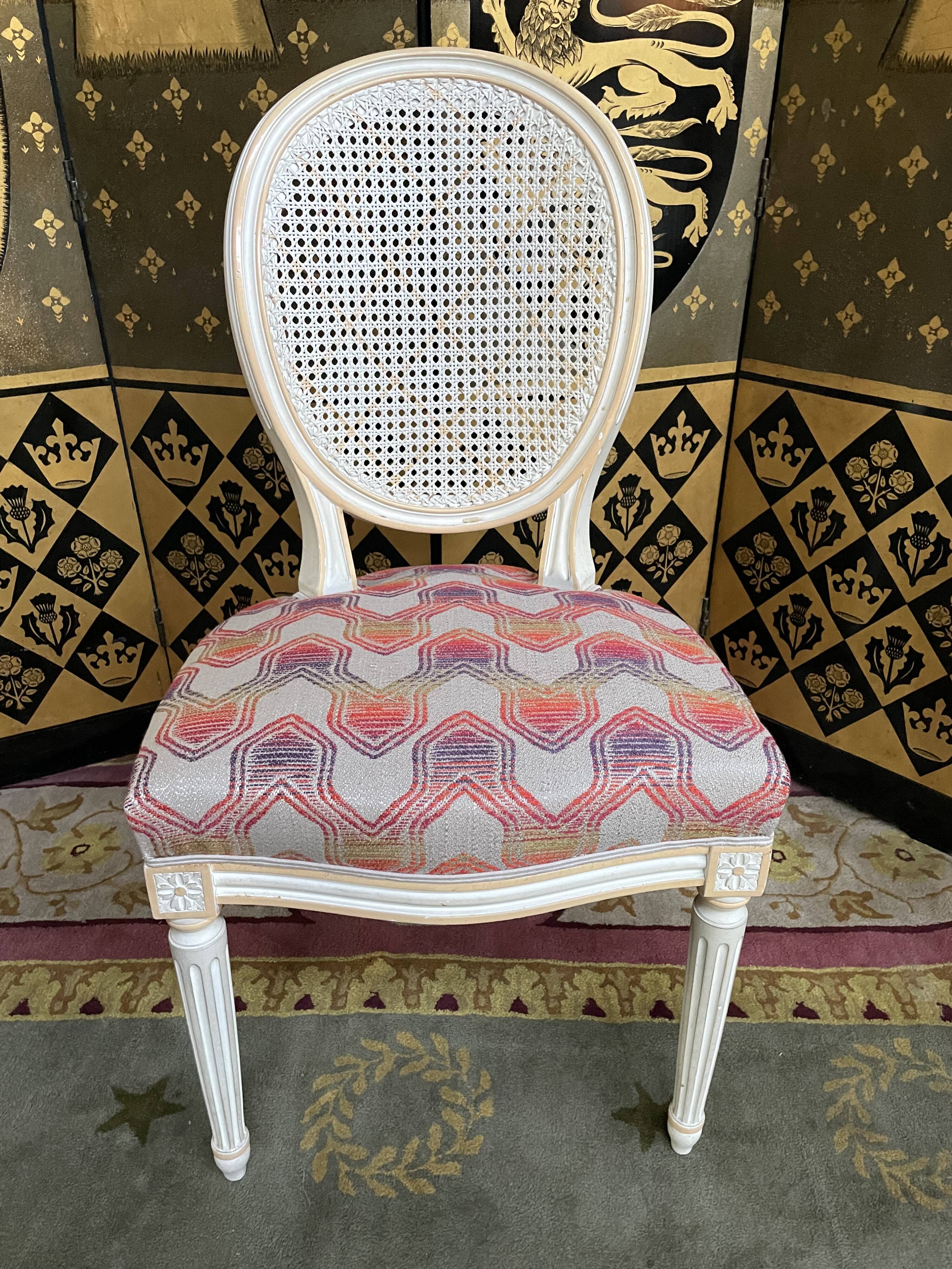 4 chairs louis XVI style medallion