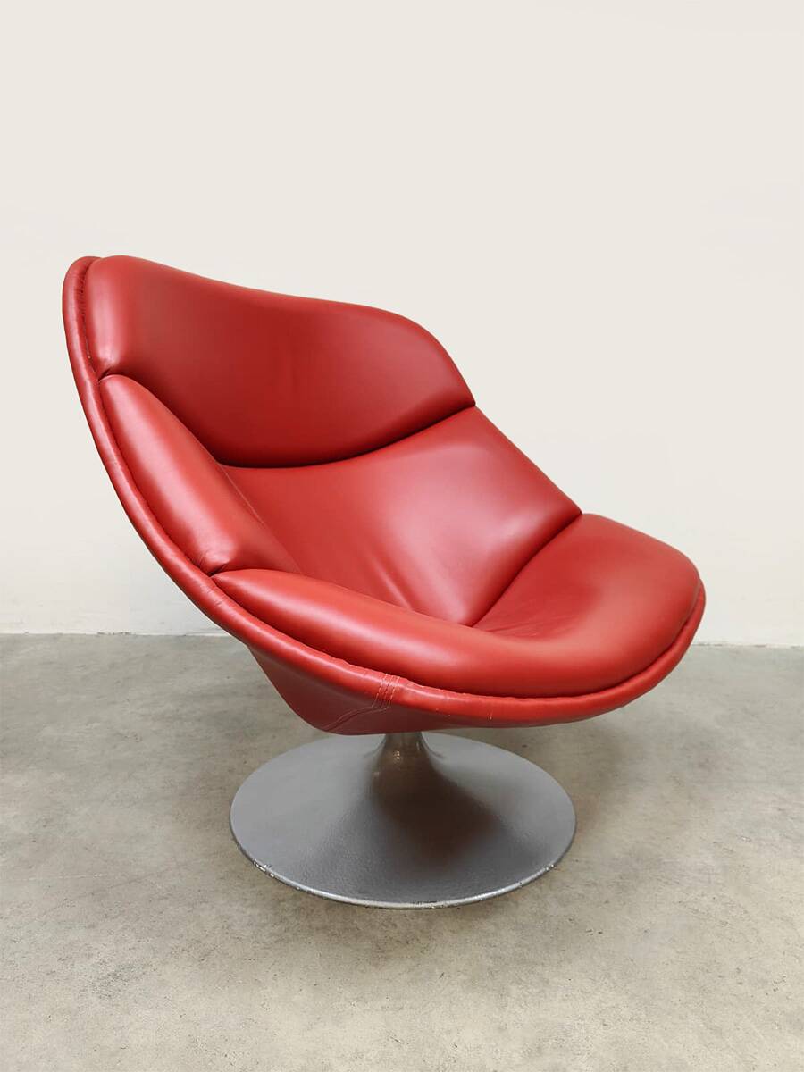 Vintage swivel lounge chair Pierre Paulin Artifort F557