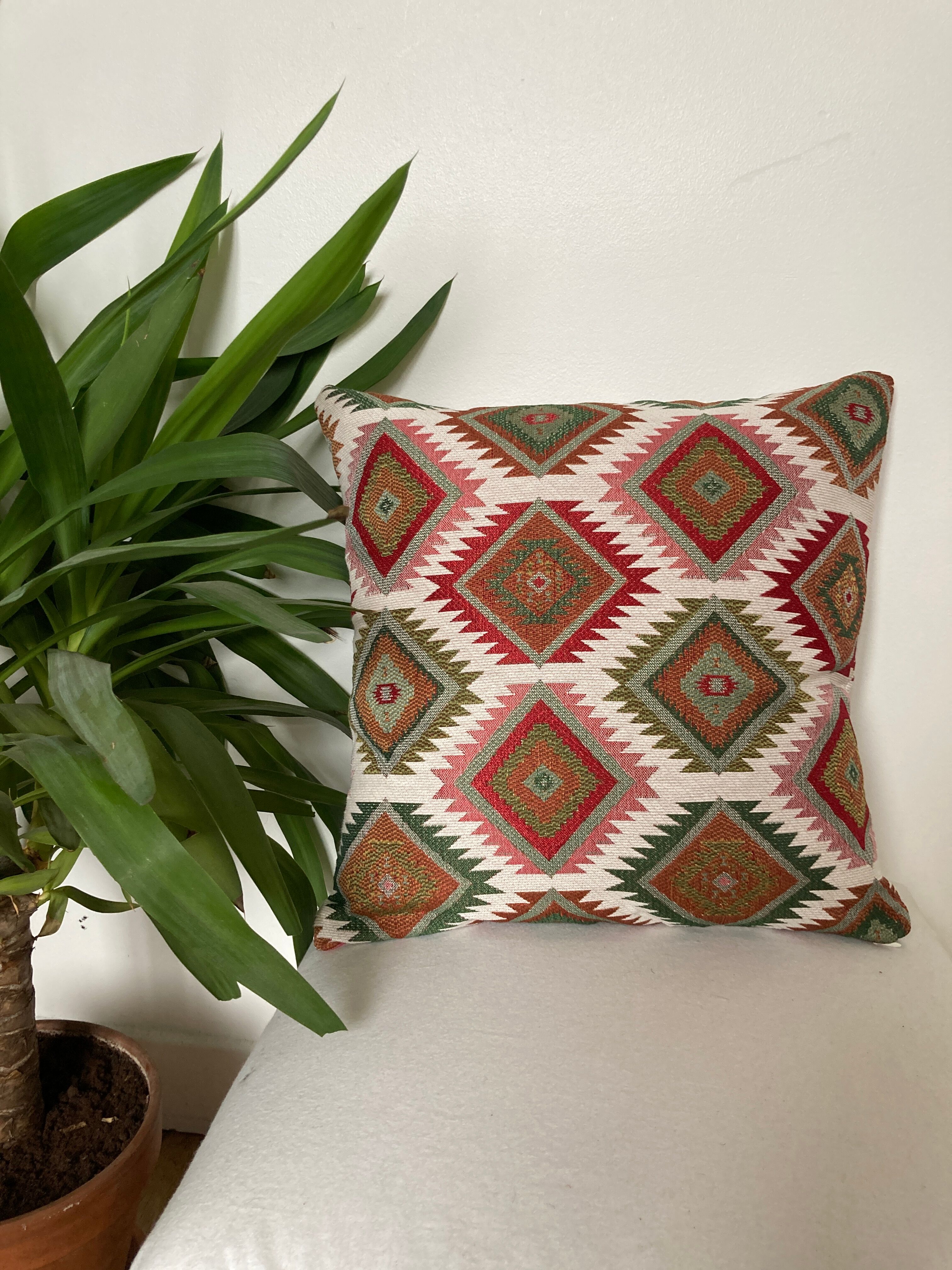 Ethnic motif cushion