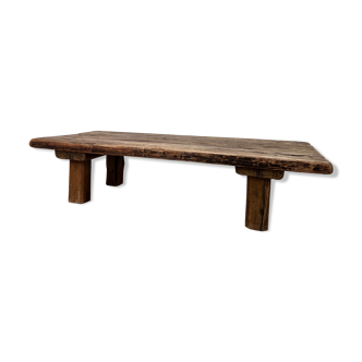 Sturdy old industrial coffee table in oak