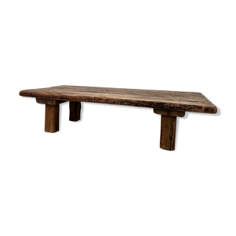 Ancienne table basse industrielle robuste en chêne