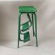 Escabeau vintage en bois et acier peints en vert